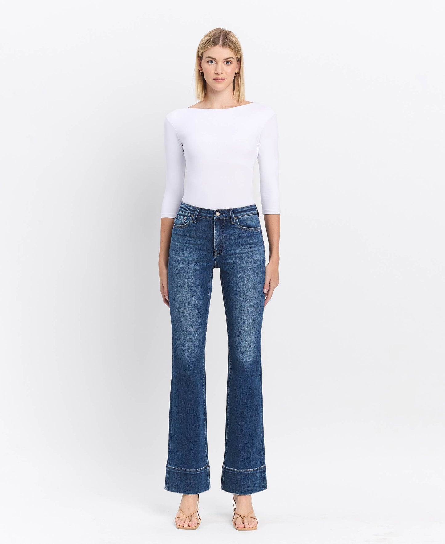 HIGH RISE DARK WASH TROUSER HEM BOOTCUT JEANS T6641