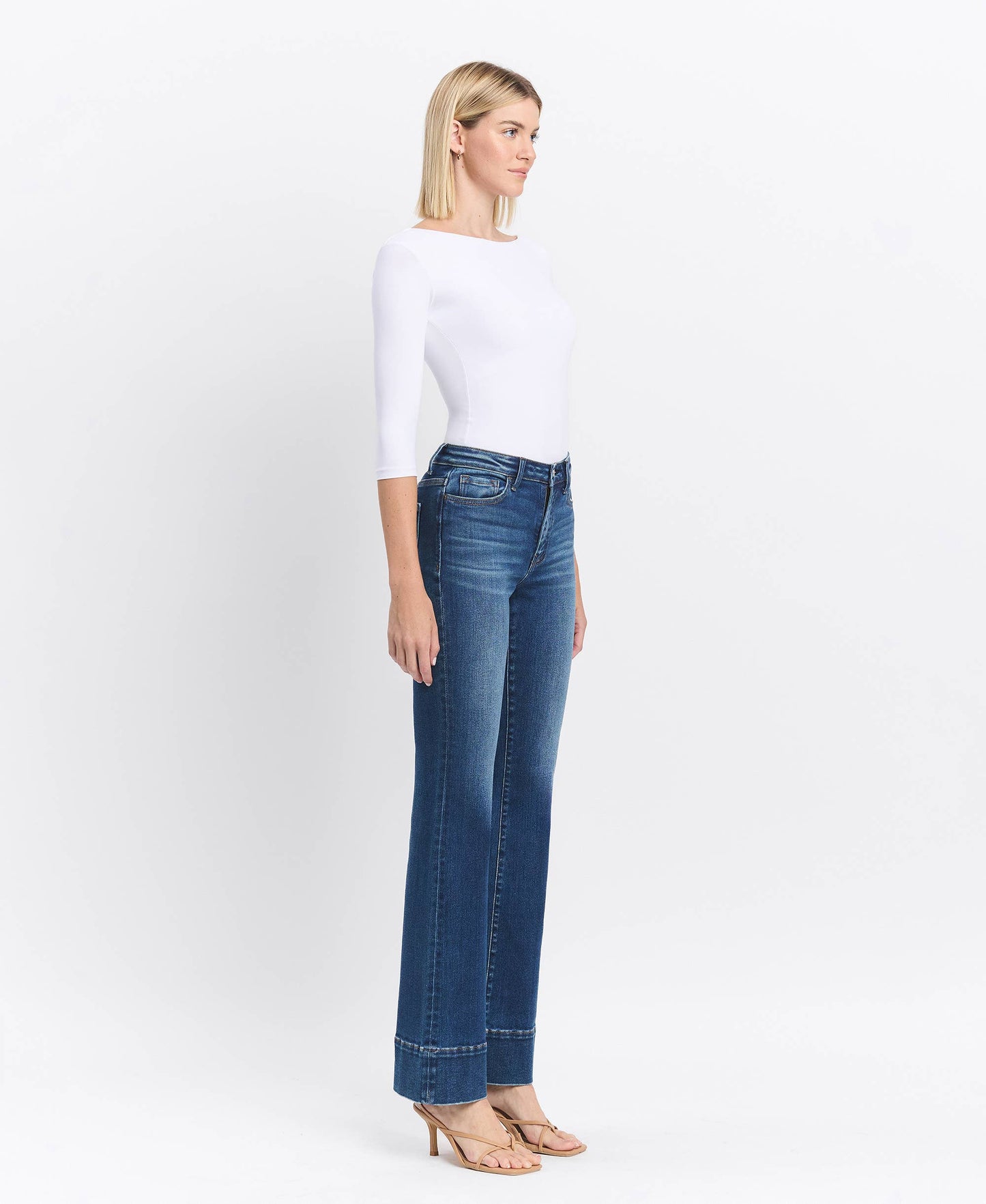 HIGH RISE DARK WASH TROUSER HEM BOOTCUT JEANS T6641