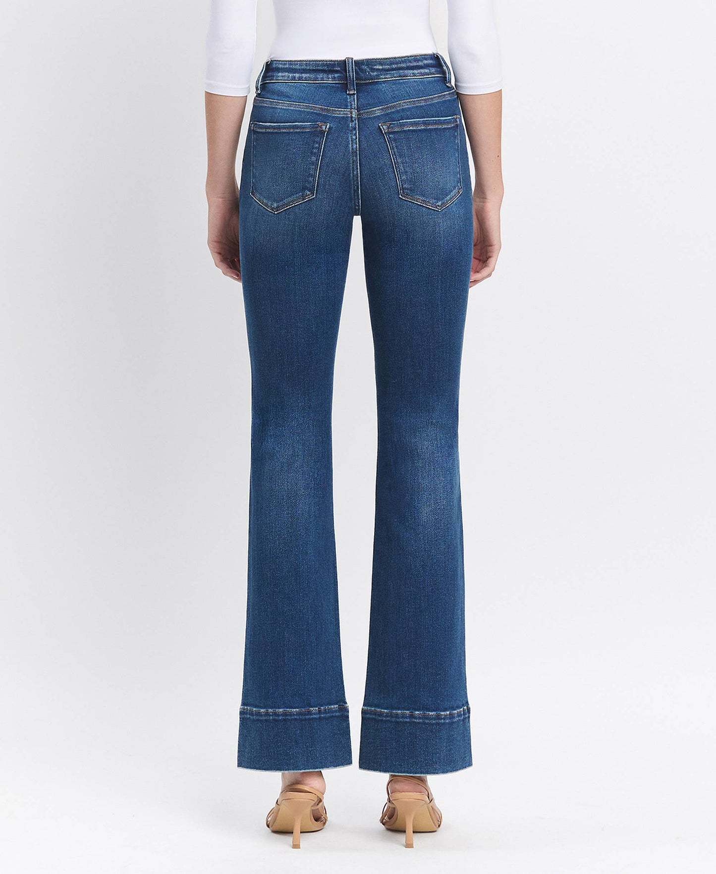 HIGH RISE DARK WASH TROUSER HEM BOOTCUT JEANS T6641