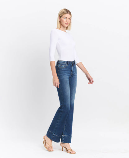 HIGH RISE DARK WASH TROUSER HEM BOOTCUT JEANS T6641