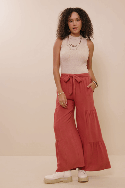Womens Gathered Detail Belted Textured Wide Leg Pants